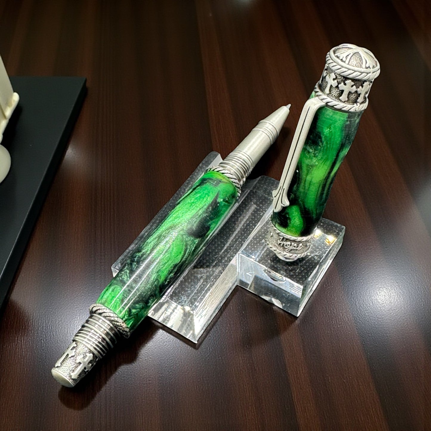 Faith Hope Love - Elegance