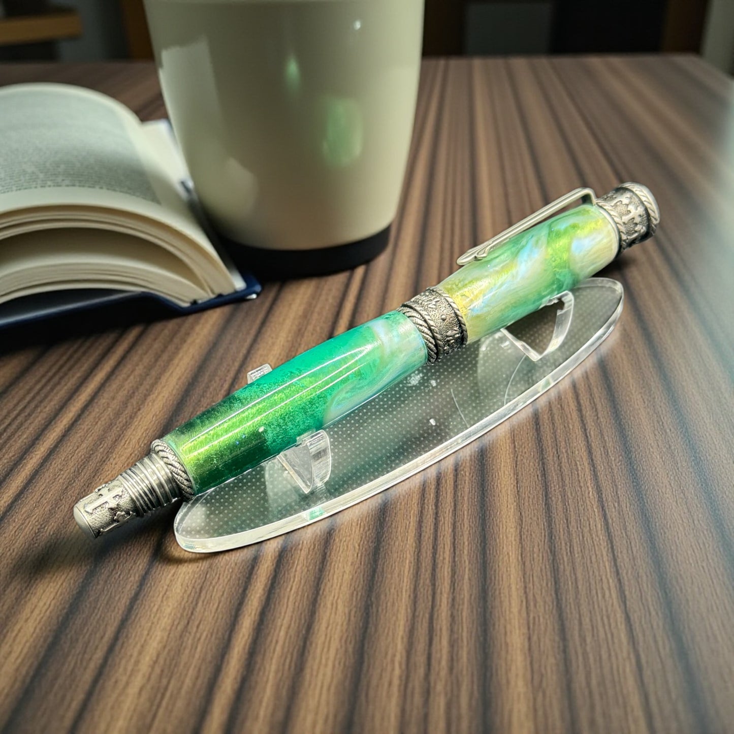 Faith Hope Love - Elegance