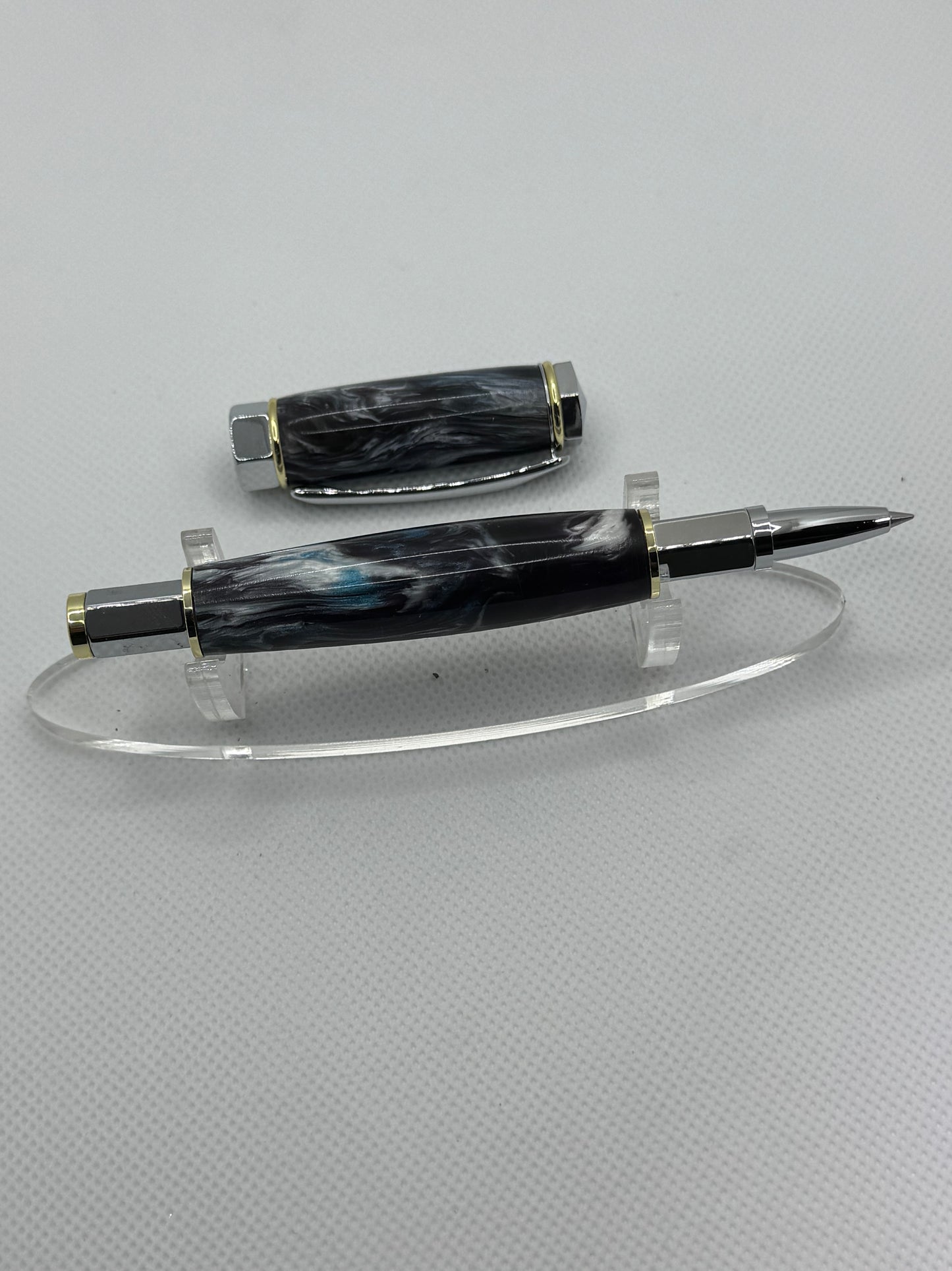 Magnetic Vertex Rollerball