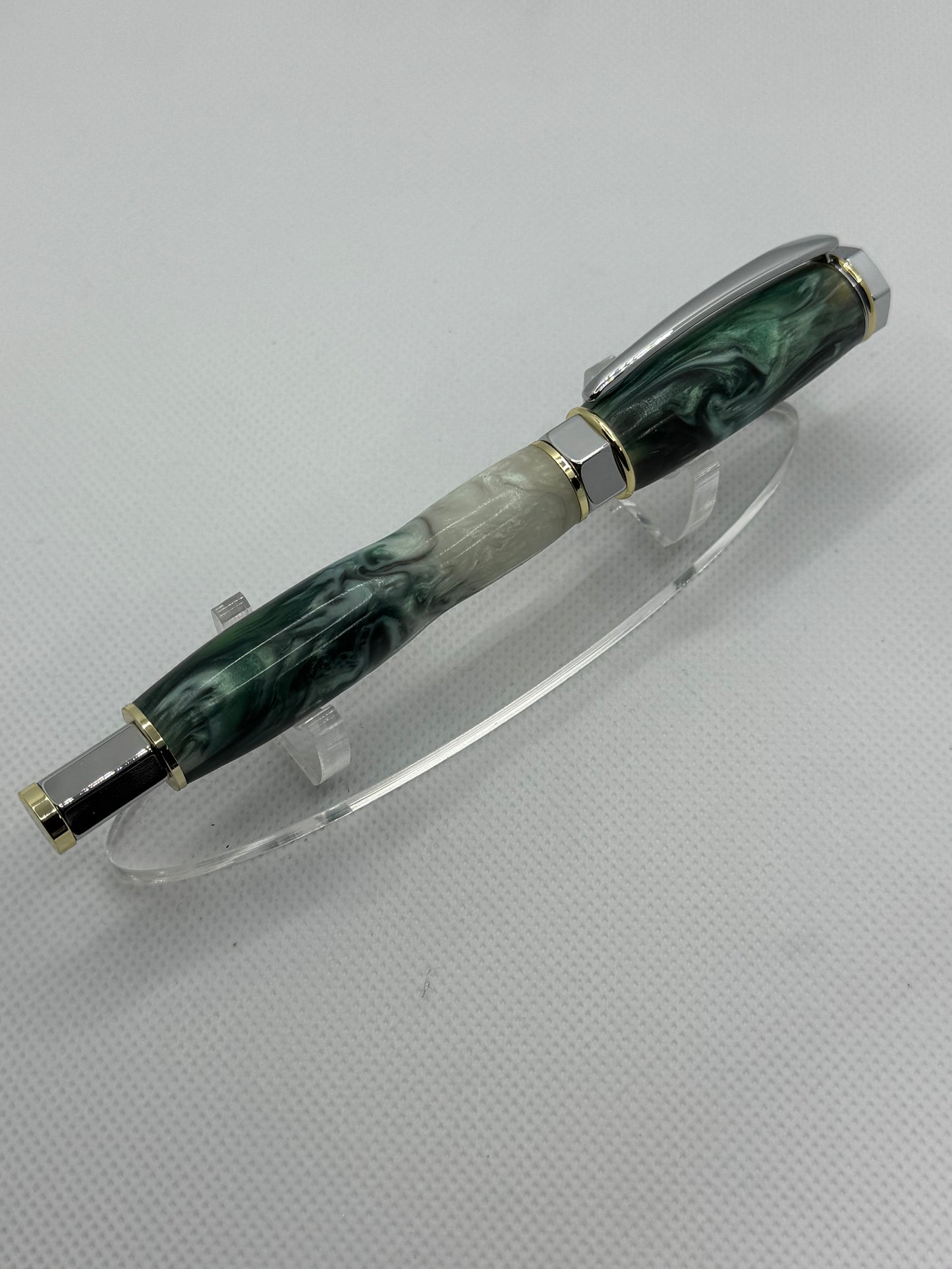 Magnetic Vertex Rollerball